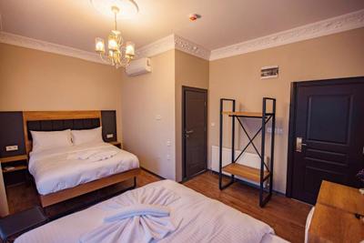 Grand Balyan Hotel & Restaurant