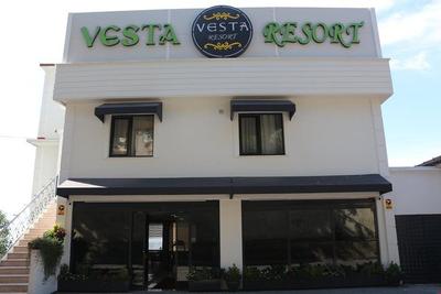 Vesta Resort