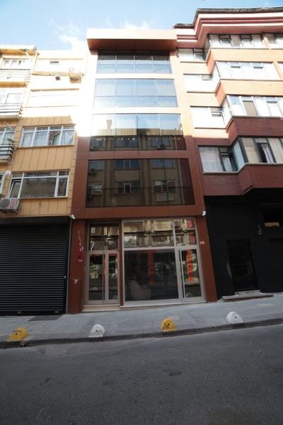 Metro Residence