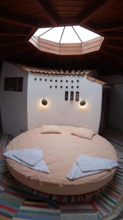 The Round House