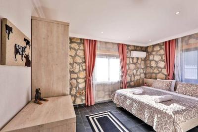 Private Pool Villa In Nature-wisterya Villa