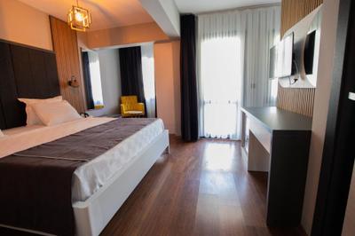 Rodis Hotel