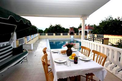 Villa Pirinc
