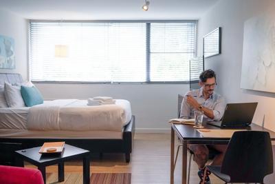 Studios On 25th By Bca Furnished Apts