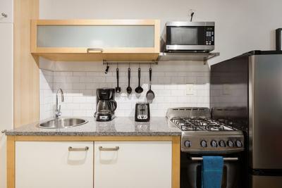 Studios On 25th By Bca Furnished Apts