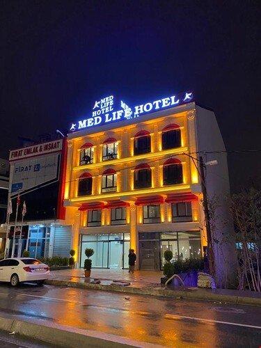 Med Life Hotel