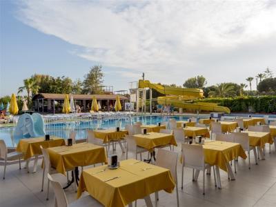 Clover Magic Park Beach Hotel