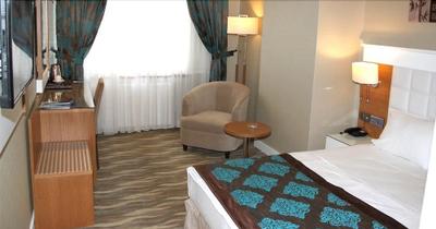 Grand Aras Hotel