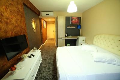 Gunes Suites