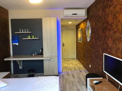 Gunes Suites