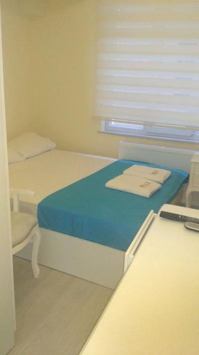 Yali Hotel