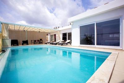 Villa Askin
