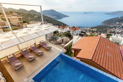 Villa Yasemin by Akdenizvillam