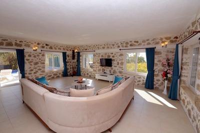 Villa Mavin