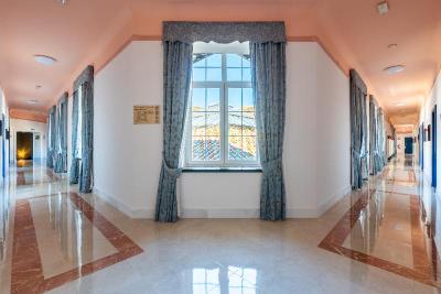 Hoteles Globales Reina Cristina