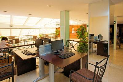 SBH Royal Mónica