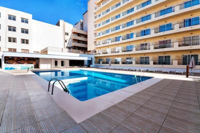 Hotel Fontana Plaza