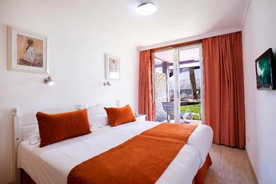 Apartamentos Jacarandas