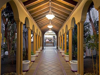 Elba Lucia Sport & Suite Hotel
