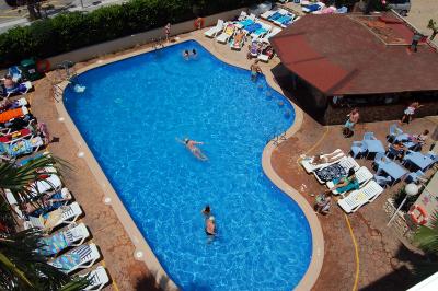 Villamarina Club (Hotel)