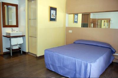 Villamarina Club (Hotel)