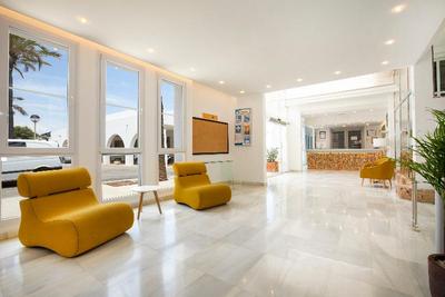 Apartamentos Cala d'Or Playa