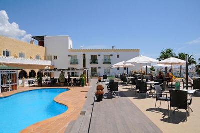 Nerja Club by Dorobe
