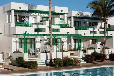 Nazaret Apartments