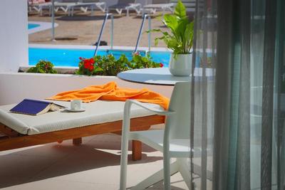 Nazaret Apartments