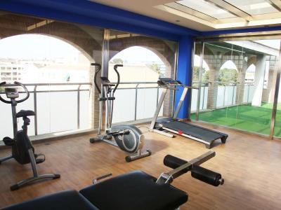 Num Hotel