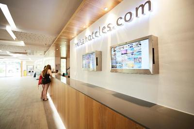 Invisa Hotel Es Pla