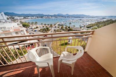 Hotel Vibra District - Adults Only