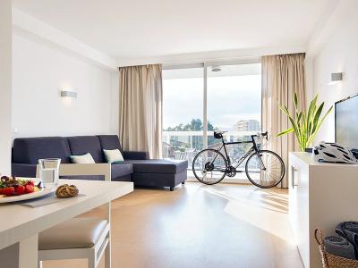 Las Gaviotas Suites Hotel & Spa
