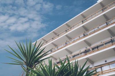 AYA Seahotel – Adults Only