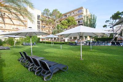 AYA Seahotel – Adults Only