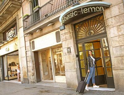 Hotel chic&basic Lemon Barcelona