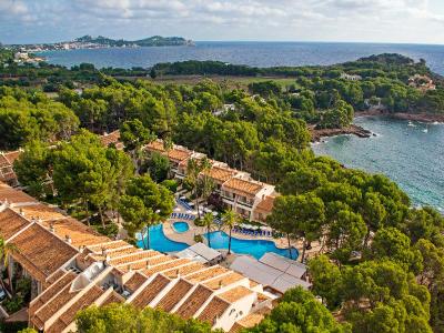Iberostar Waves Pinos Park