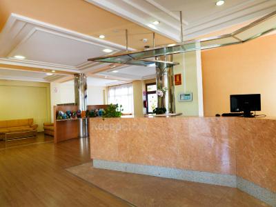 Hotel Monarque Cendrillón