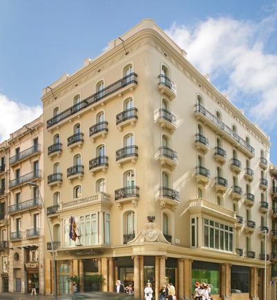 Midmost Barcelona