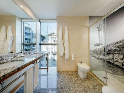 Hesperia A Coruña Centro