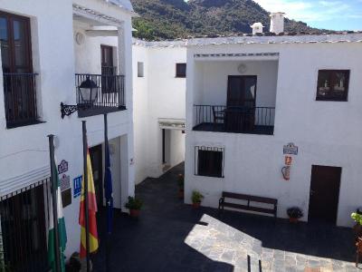 Villa Turistica de Bubion