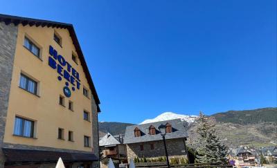 Snö Beret Hotel