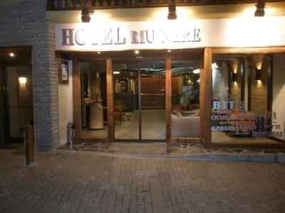 Riu Nere