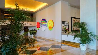 Arum Barut Collection