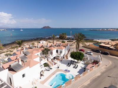 Apartamentos y Villas Galera Beach