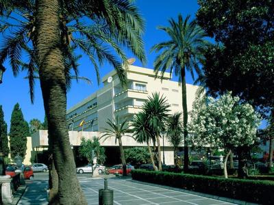Parador de Ceuta Hotel La Muralla