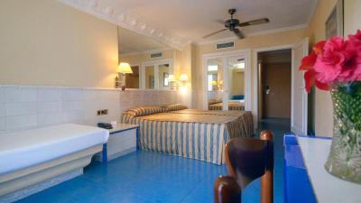 Diver Roquetas Hotel