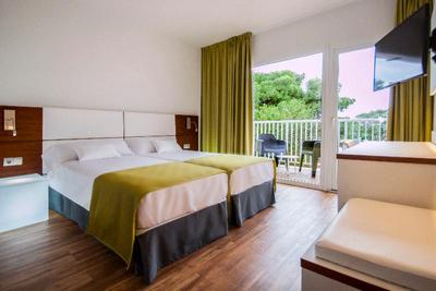 Hotel Globales Cala Blanca