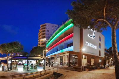 Cosmopolita Hotel-Boutique & Spa