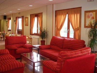 Taull Hotel